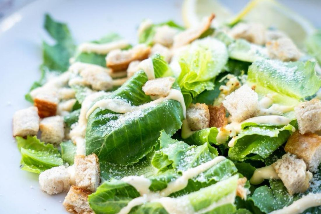 Richiamo urgente di petto di pollo al forno per allergene non dichiarato: lotti a rischio