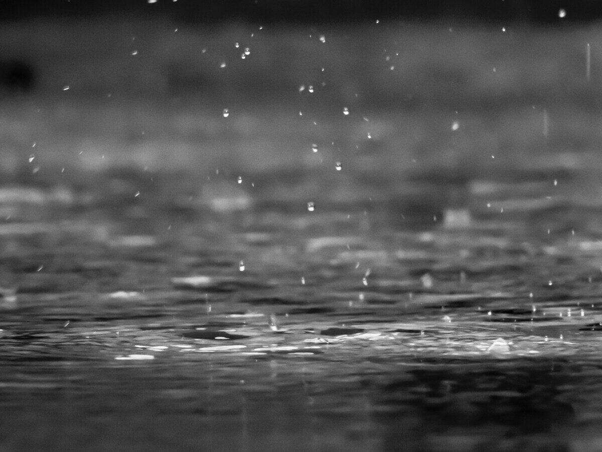 Maltempo, allerta rossa a Sesto Fiorentino: fiume esondato, centro sott'acqua