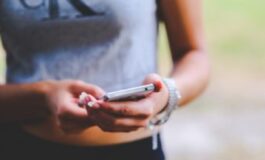 Ricevete messaggi o chiamate da numeri che iniziano con 02 e vi chiedete da dove derivano? Ecco la risposta