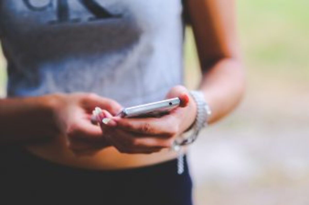 Zu welchem ​​Land gehört die Telefonvorwahl +33? Darum sollten Sie vorsichtig sein