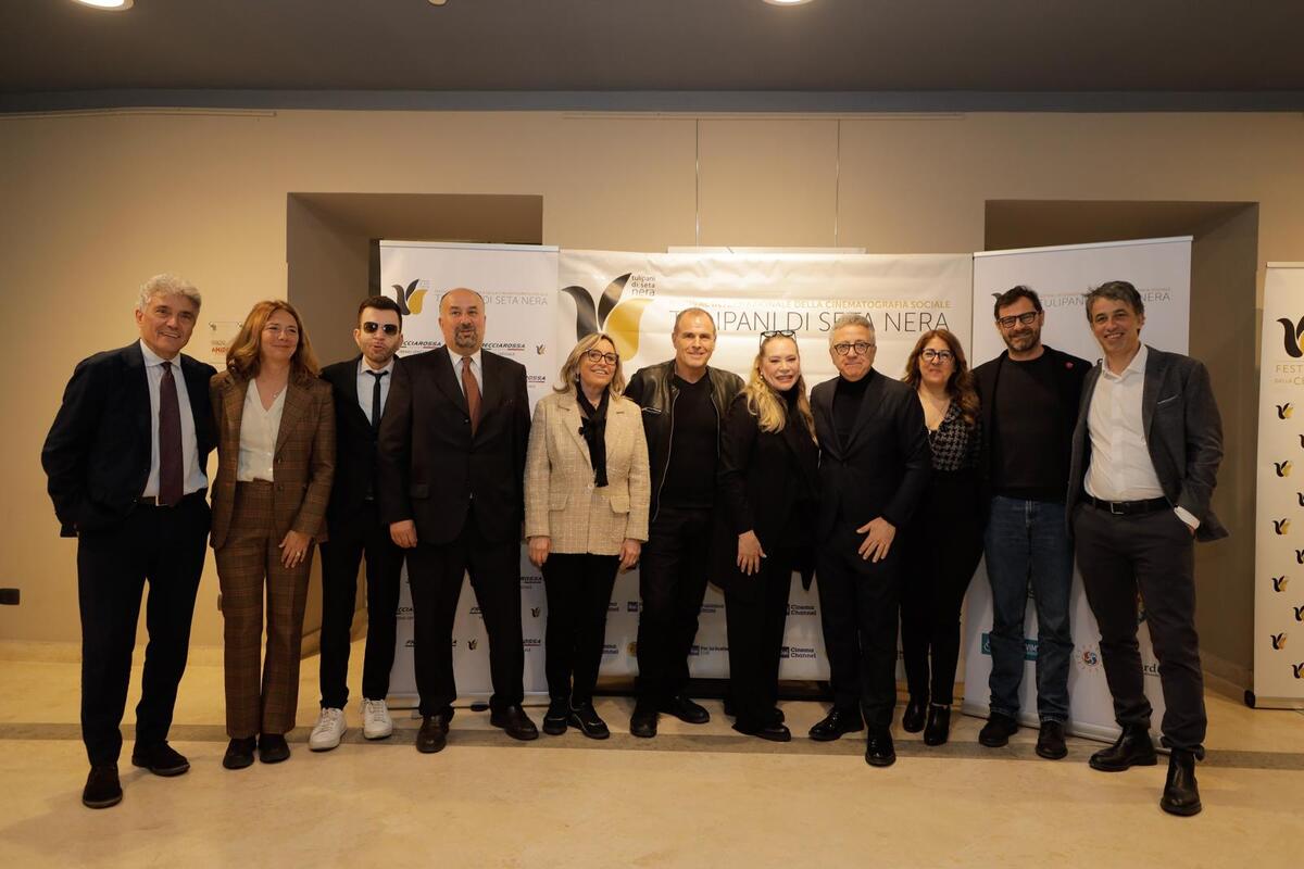 Omaggio a Eleonora Giorgi: Un Tributo alla Sua Forza e Coraggio al Festival Tulipani di Seta Nera