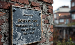 Immagine di atti vandalici contro la memoria di Pinelli