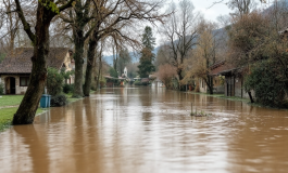 Rubiana sommersa da acqua e fango dopo esondazione