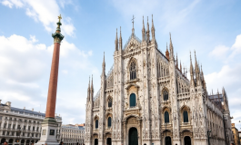 Funerale di Papa Francesco con poveri e potenti insieme