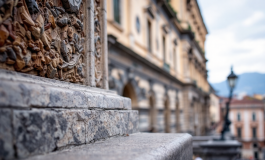 Meloni e Zelensky durante un incontro per la pace in Ucraina