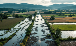 Immagine di maltempo in Lombardia e Piemonte con frane