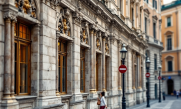Il presidente Sergio Mattarella al Quirinale dopo le dimissioni dall'ospedale
