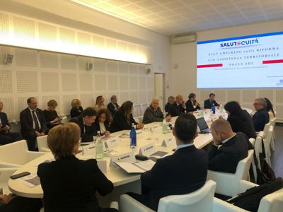 Assistenza domiciliare integrata, Salutequità: "Superare modello prestazionale"