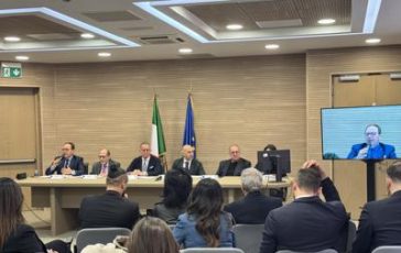 featured 2161372 364x230