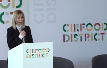 featured 2161830 364x230