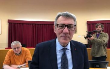 featured 2164386 364x230