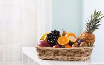Moscerini della frutta in casa: come eliminarli e prevenirli in modo naturale