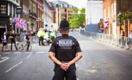 ladro ruba uova di pasqua