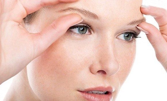 Palpebre cadenti: cause, prevenzione e trattamento