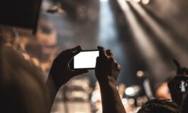 quanto costerà iphone dazi trump