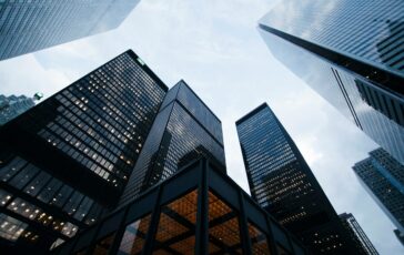 sean pollock phyq704ffda unsplash 364x230