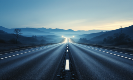 Carabinieri durante operazione contro assalto furgoni