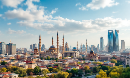 Giorgia Meloni durante la visita in Uzbekistan