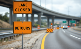 Incidente sull'A10 con traffico bloccato e segnaletica