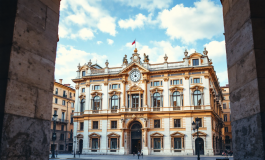 Giorgia Meloni e Robert Fico in un incontro rinviato