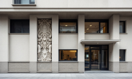 Manifestazione a Milano per l'istituto Molinari