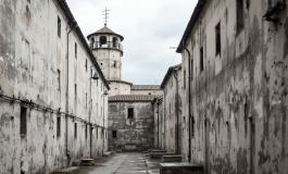 Immagine che rappresenta il sovraffollamento carcerario in Italia