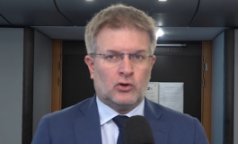 featured 2200945 265x160