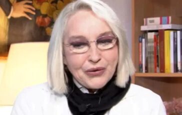 001-cugine-chiara-poggi-rapporto-famosa-attrice