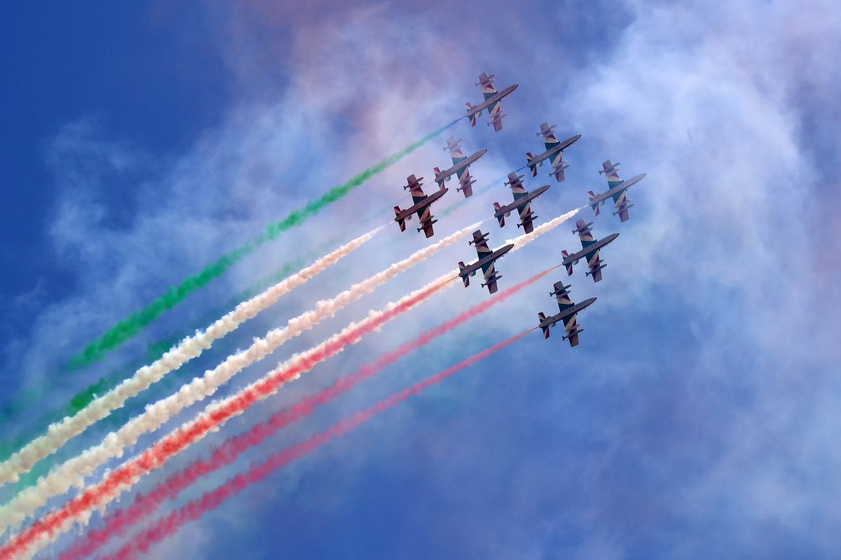 Paura in volo a Pantelleria: tre aerei delle Frecce Tricolori coinvolti in un incidente