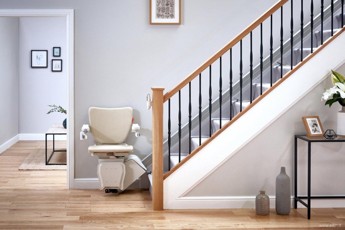 Comfort e indipendenza anche in casa: perché sempre più donne scelgono il montascale