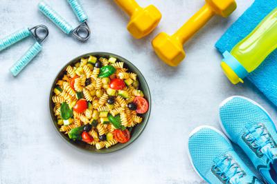 Alimentazione, la pasta da quasi 50 anni nel men&ugrave; degli atleti e la scienza ne conferma l'utilit&agrave;