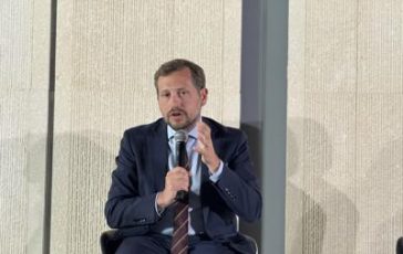 featured 2405397 364x230