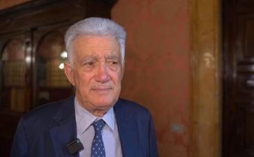 featured 2409570 364x225