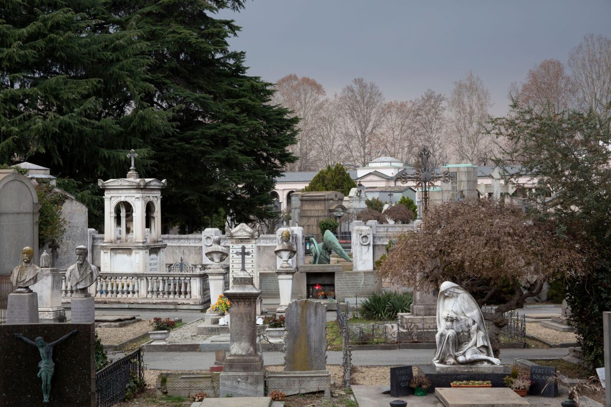 La tomba di Victor Noir e la sua statua: da semplice monumento a simbolo di fertilità e atti osceni