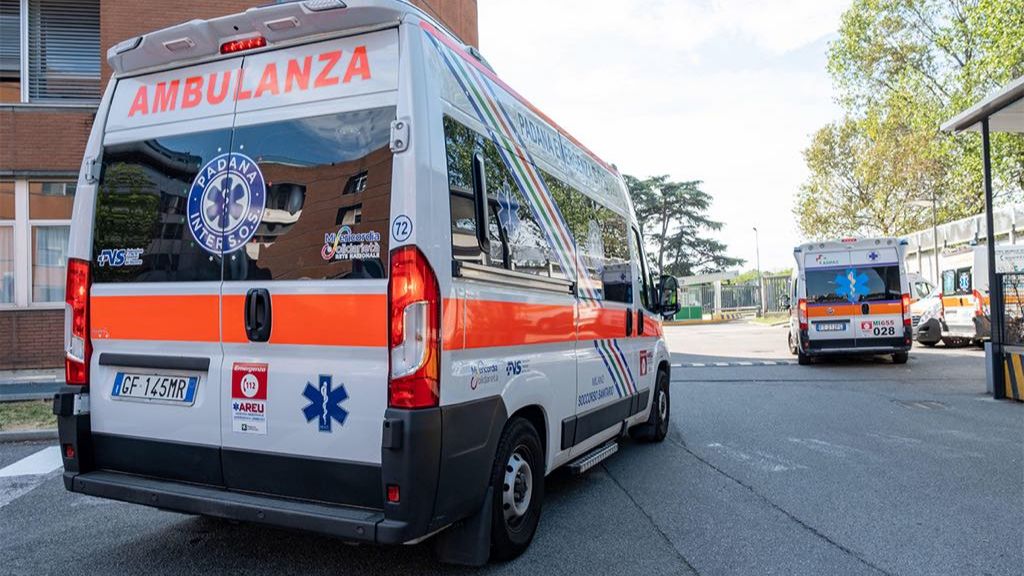 Tragedia in Calabria, bambina muore annegata in una piscina del Parco acquatico: in corso le indagini