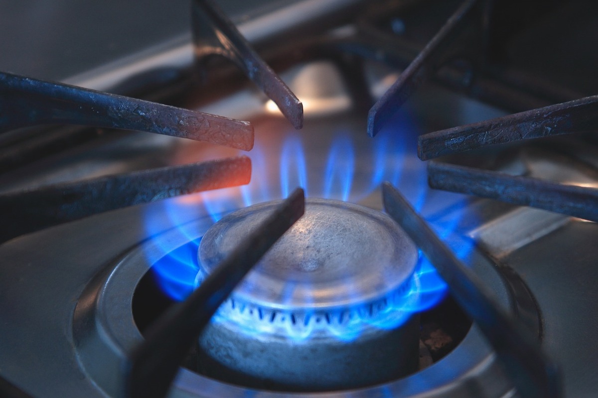 Offerte luce e gas senza sorprese: ecco cosa controllare