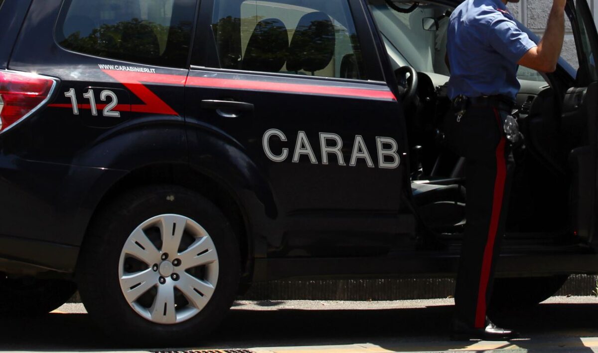 Giffoni Valle Piana, gravissimo incidente frontale tra auto: il bilancio è drammatico