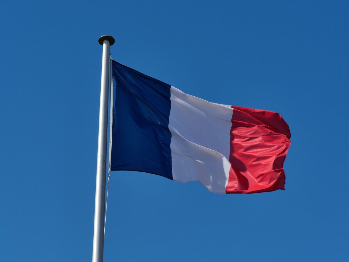 La Francia travolta da uno "tsunami bianco": ecco cosa sta succedendo