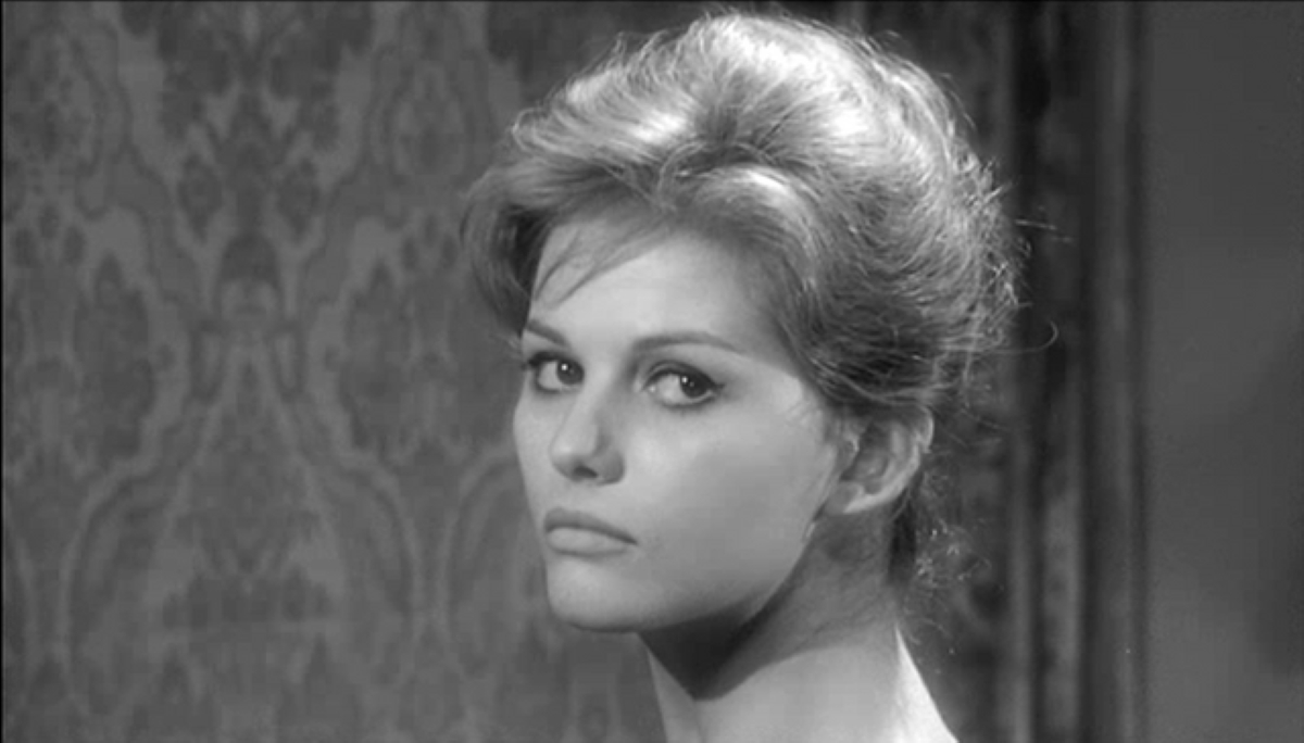 È morta Claudia Cardinale, addio all'icona del cinema italiano e internazionale