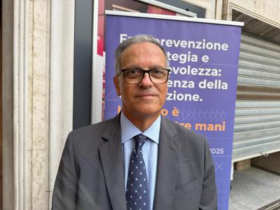 Vaccini, igienista: "Inserire anti-meningococco B per adolescenti in Calendario nazionale"