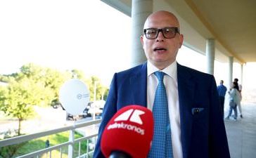 featured 2721780 364x225