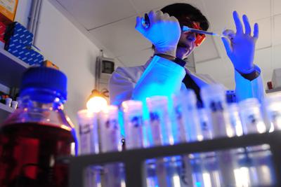 Tumori, proteina predice se cancro colon risponder&agrave; a chemio