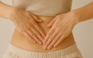 Pancia gonfia in menopausa: i consigli per eliminarla