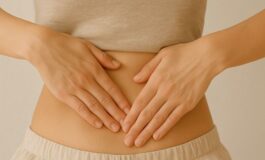 Pancia gonfia in menopausa: i consigli per eliminarla