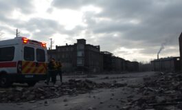 attacchi missilistici russi in ucraina due morti e oltre dieci feriti la situazione aggiornata 1761403934 265x160