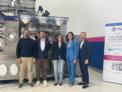 Ricerca, terapie avanzate personalizzate: presentato a Parma isolatore robotizzato CFBox