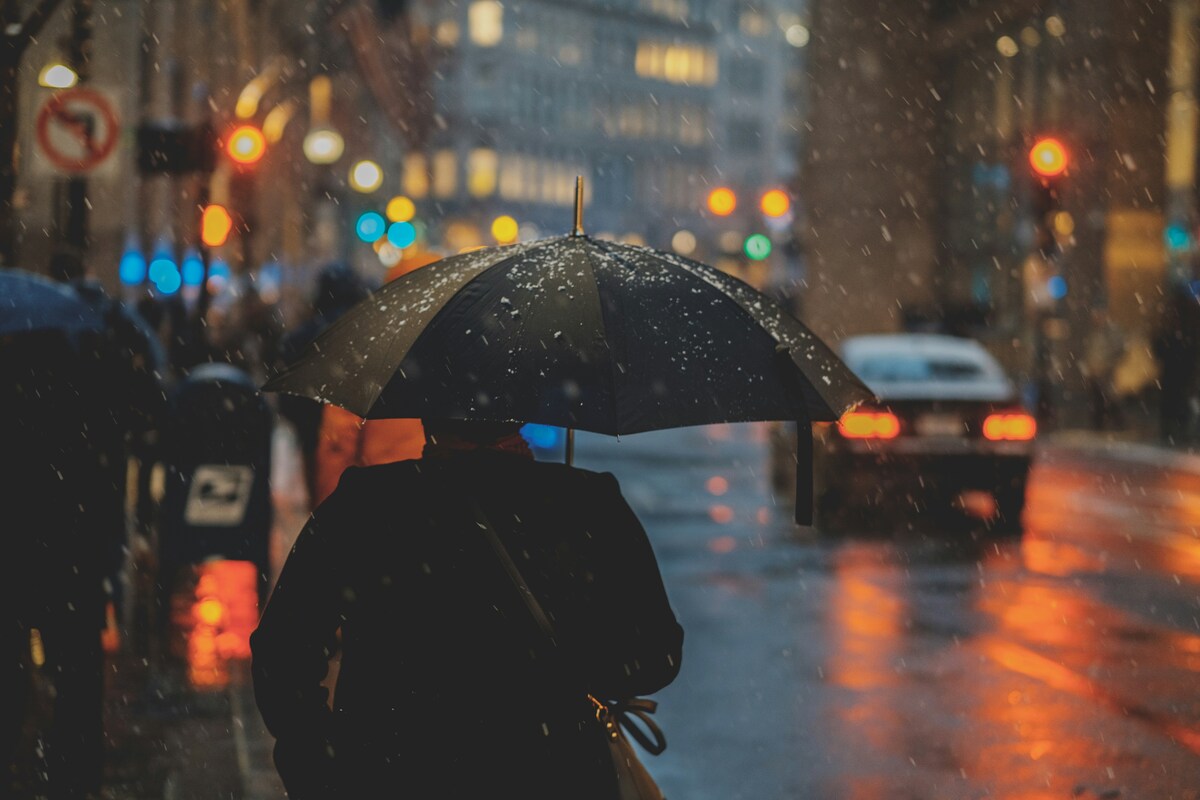 Previsioni meteo Italia, ottobrata agli sgoccioli: ondata di freddo in arrivo, ecco quando