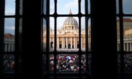 papa leone ostia visita nave scuola pace