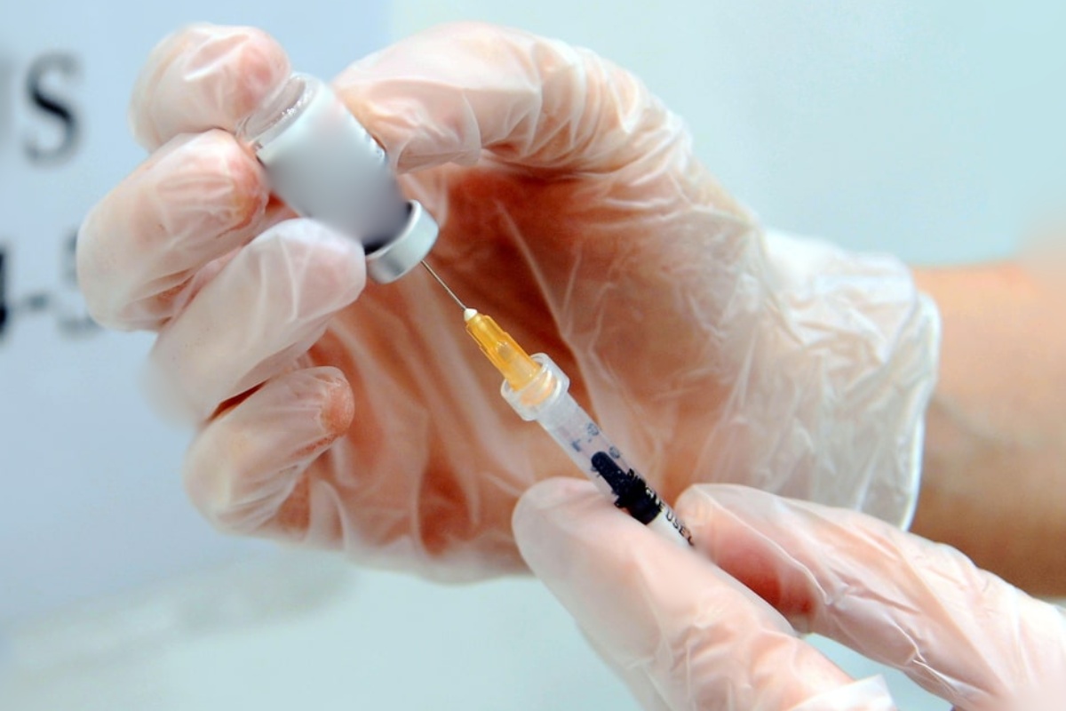 Il vaccino russo contro il cancro funziona? La sperimentazione e lo sviluppo