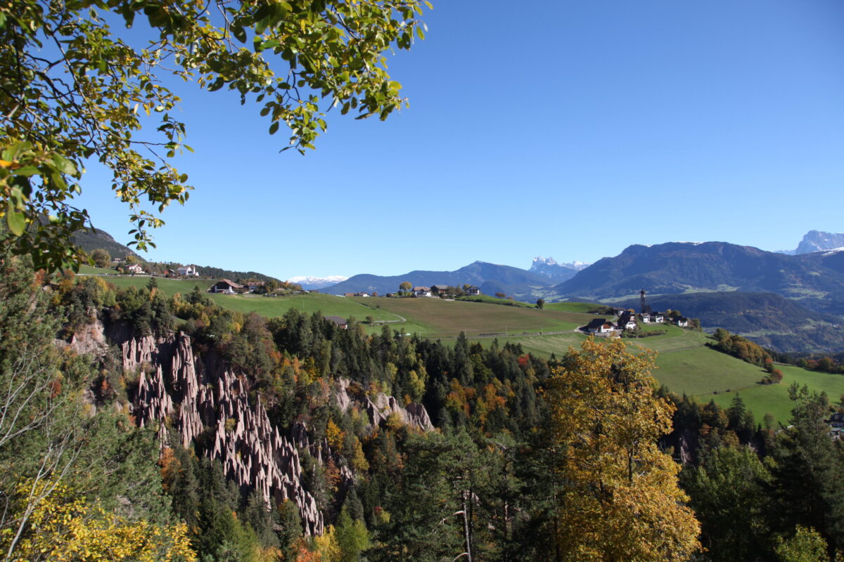 Autunno sul Renon: un altipiano che si veste d’oro